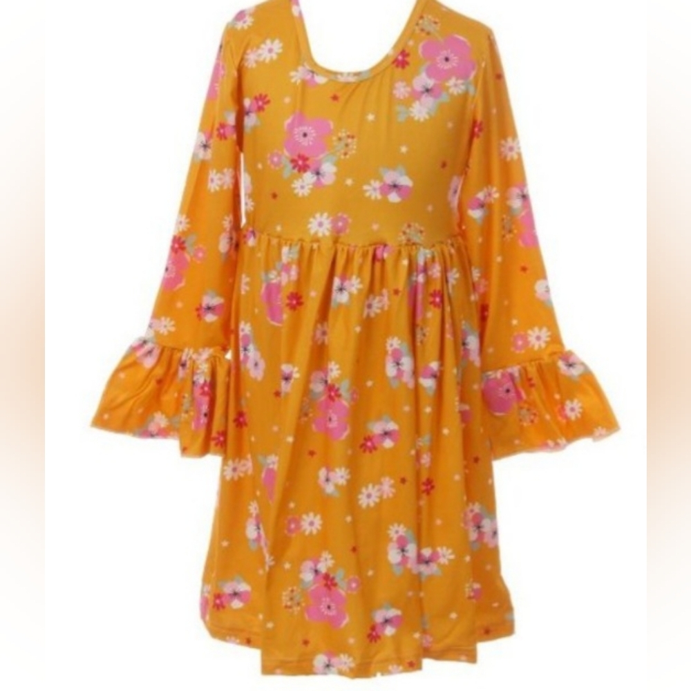 NWOT Long Sleeve Floral dress. Girls 6/7